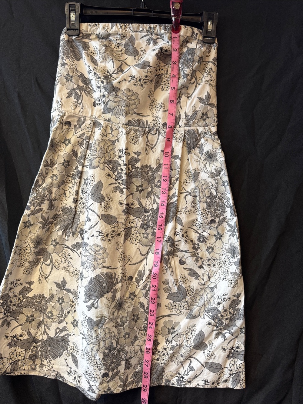 Old Navy Strapless A-Line Skirt — White and Gray Floral - Picture 4 of 7